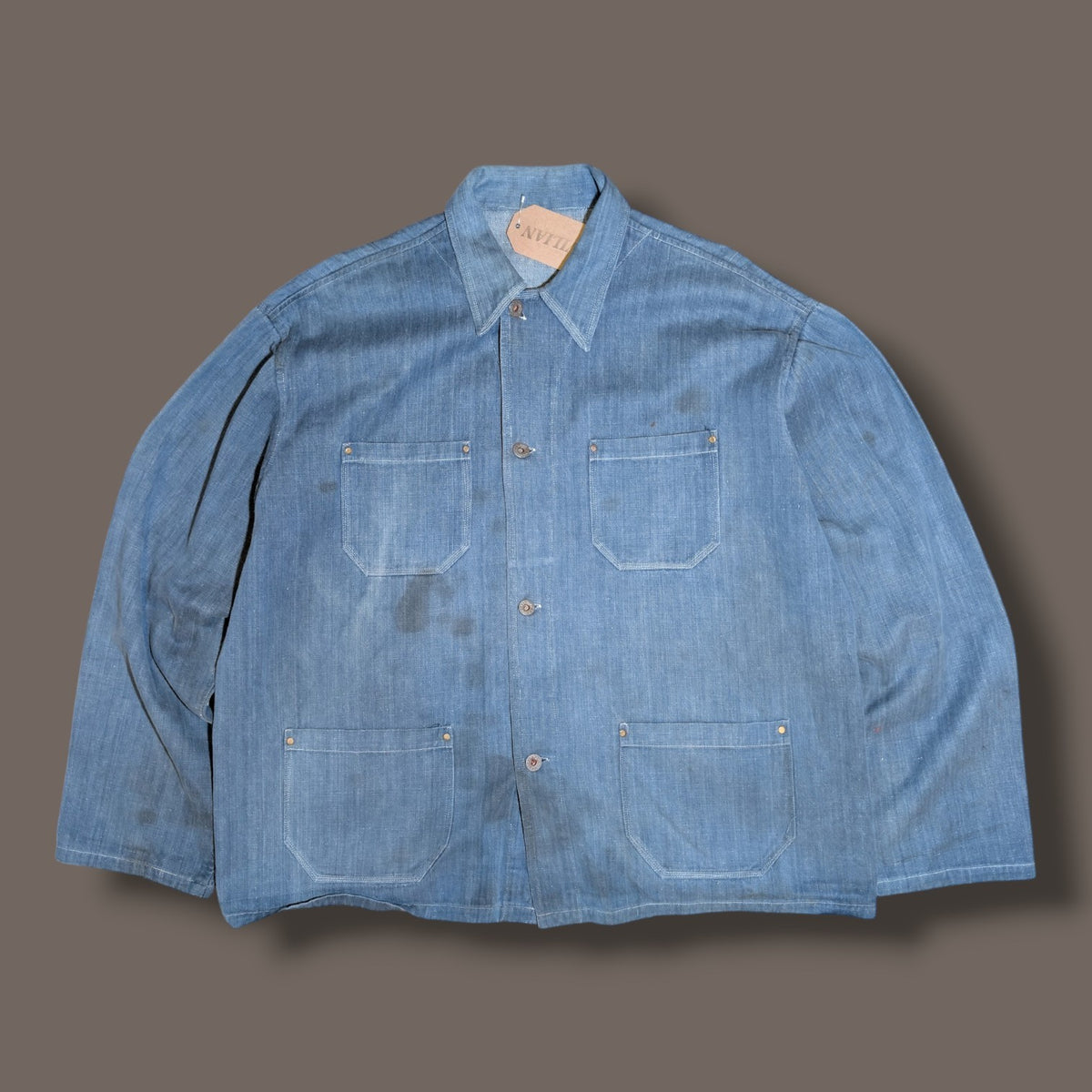 1940s Canadian laurel wreath work chore